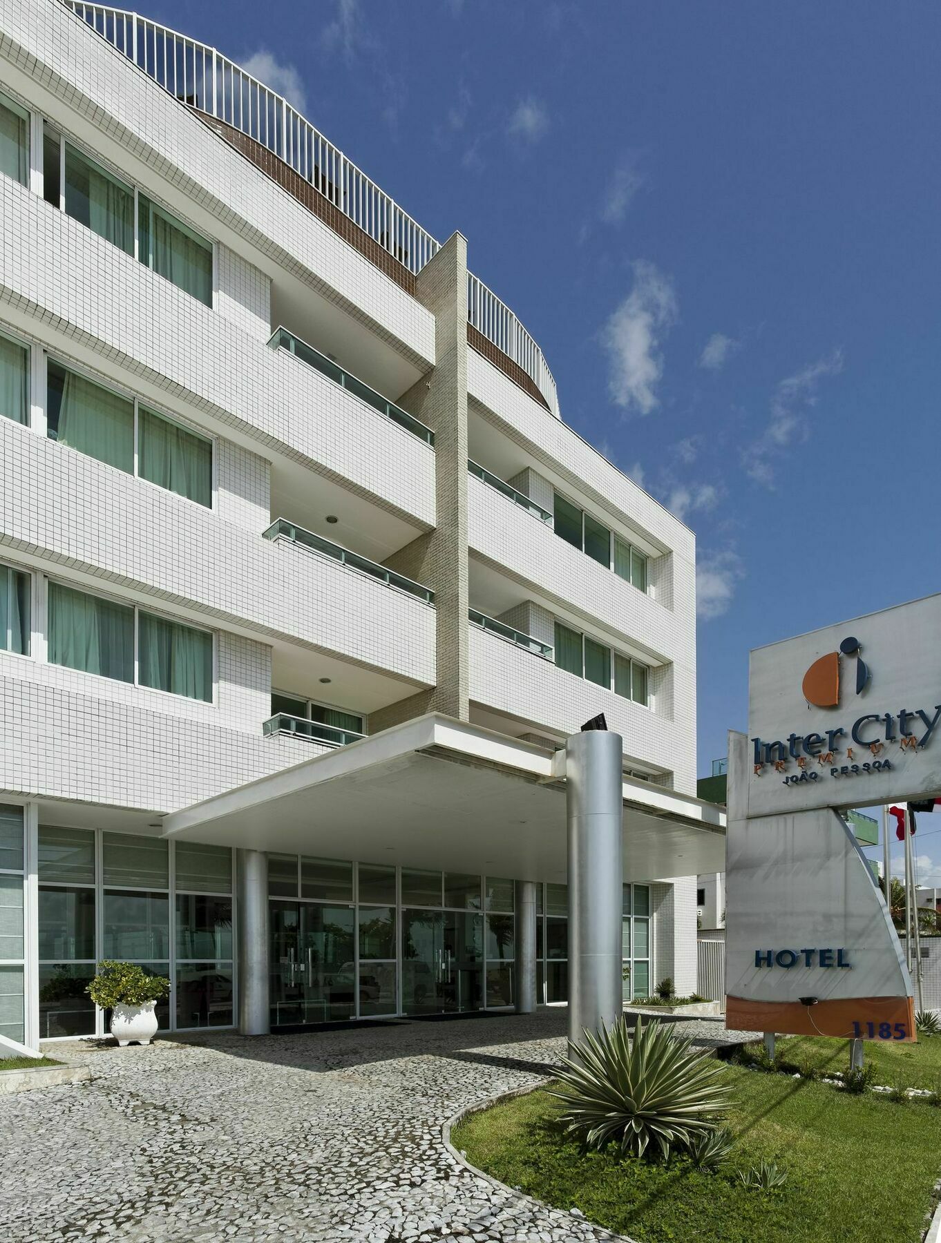 Intercity João Pessoa Buitenkant foto